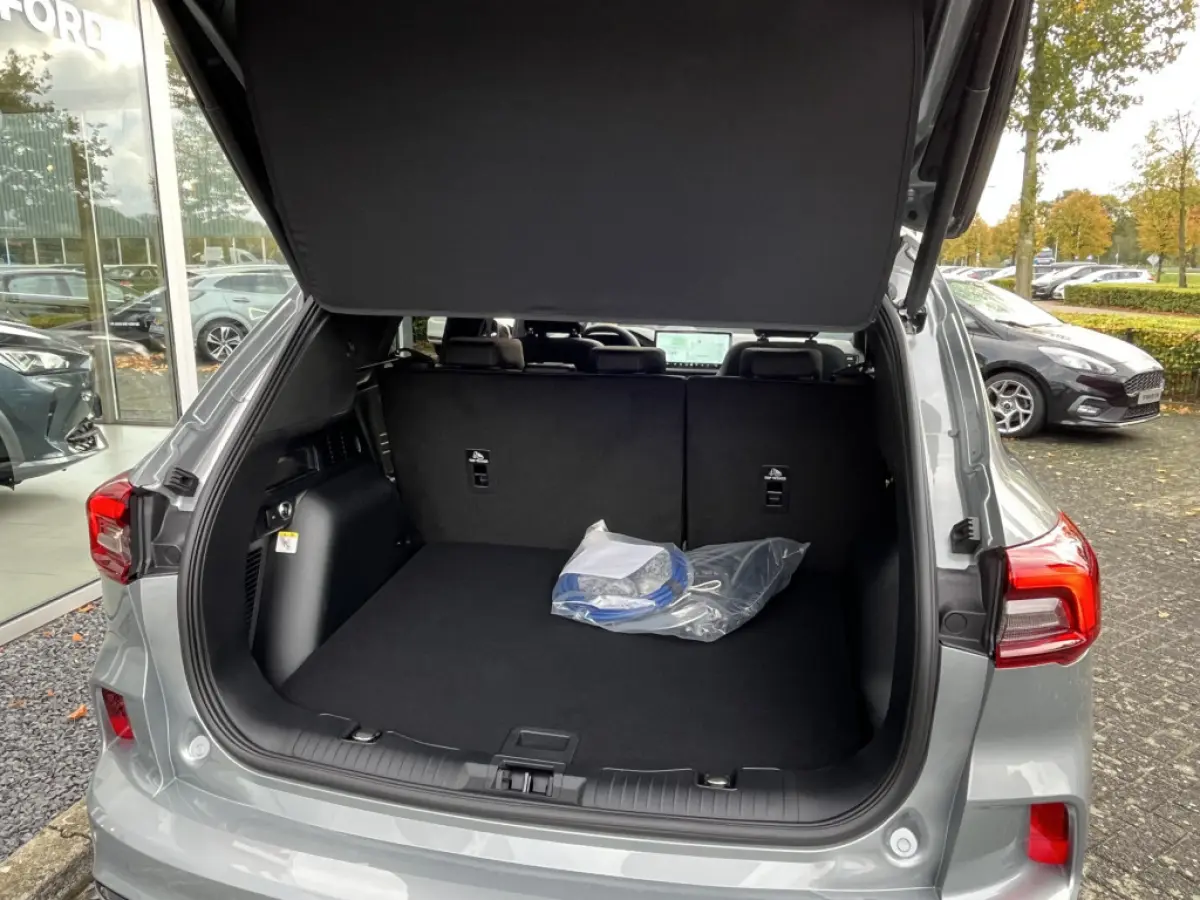 2.5 PHEV ST-Line X Black Package 243pk e-CVT Automaat | Full Options | Black Package | E-Trekhaak | Coast-to-Coast Matrix LED |
