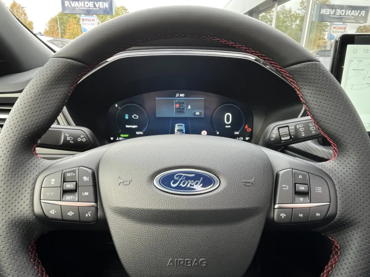 2.5 PHEV ST-Line X Black Package 243pk e-CVT Automaat | Full Options | Black Package | E-Trekhaak | Coast-to-Coast Matrix LED |