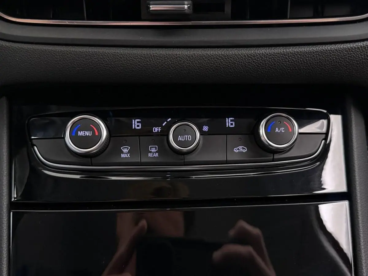 1.6 Turbo 225pk Plug-In Hybrid GS Keyless/El.Klep /CarPlay/Ecc/Led.Matrix/Vc/Agr