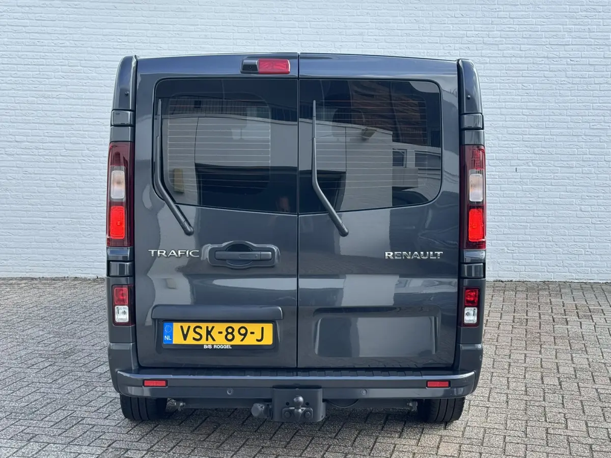 2.0 dCi 170 T29 L2H1 DC Luxe Trekhaak Camera Led Verwarmde stoelen CarPlay