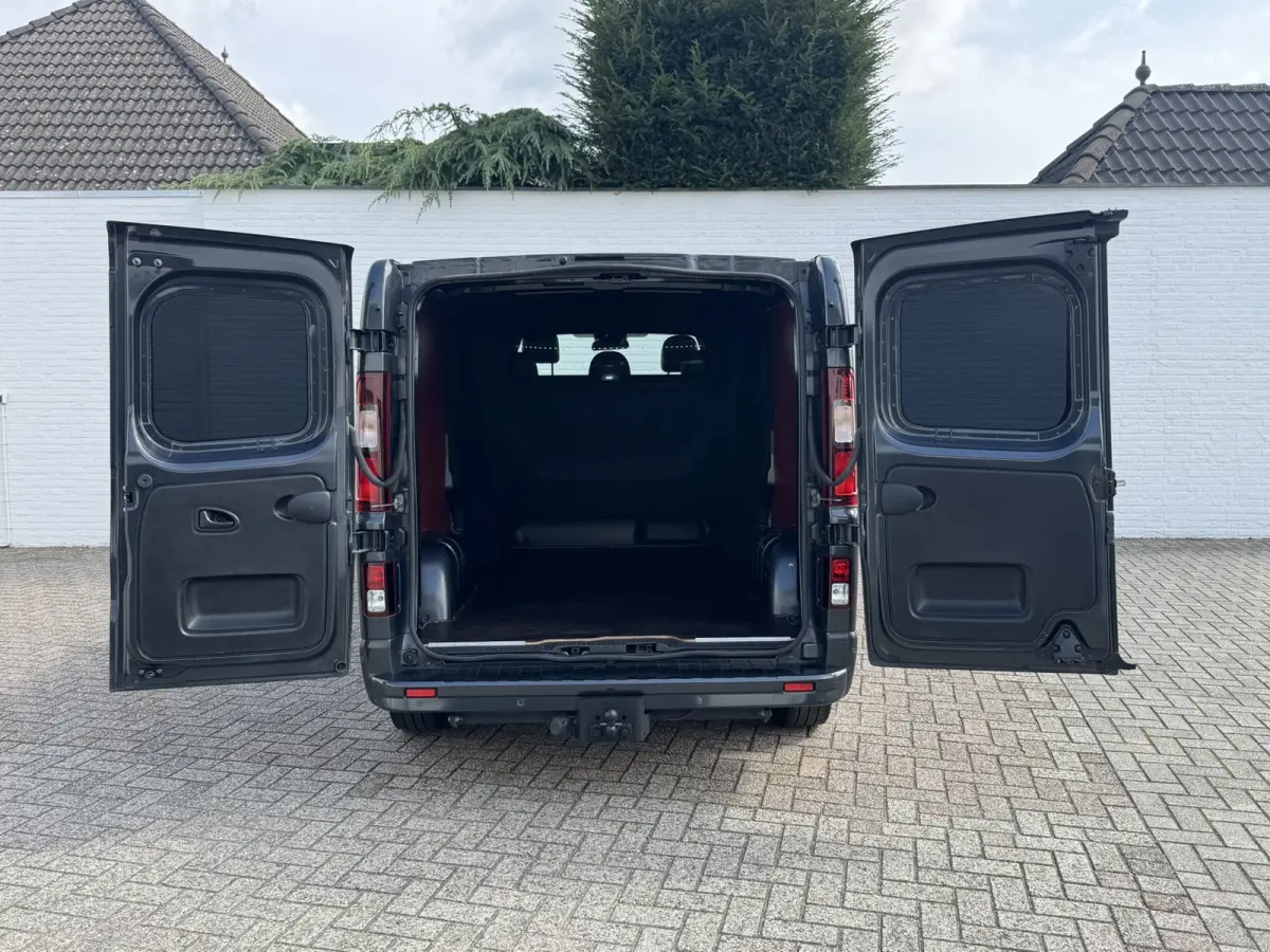 2.0 dCi 170 T29 L2H1 DC Luxe Trekhaak Camera Led Verwarmde stoelen CarPlay