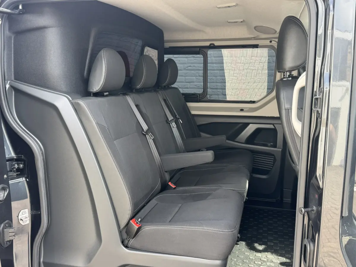 2.0 dCi 170 T29 L2H1 DC Luxe Trekhaak Camera Led Verwarmde stoelen CarPlay