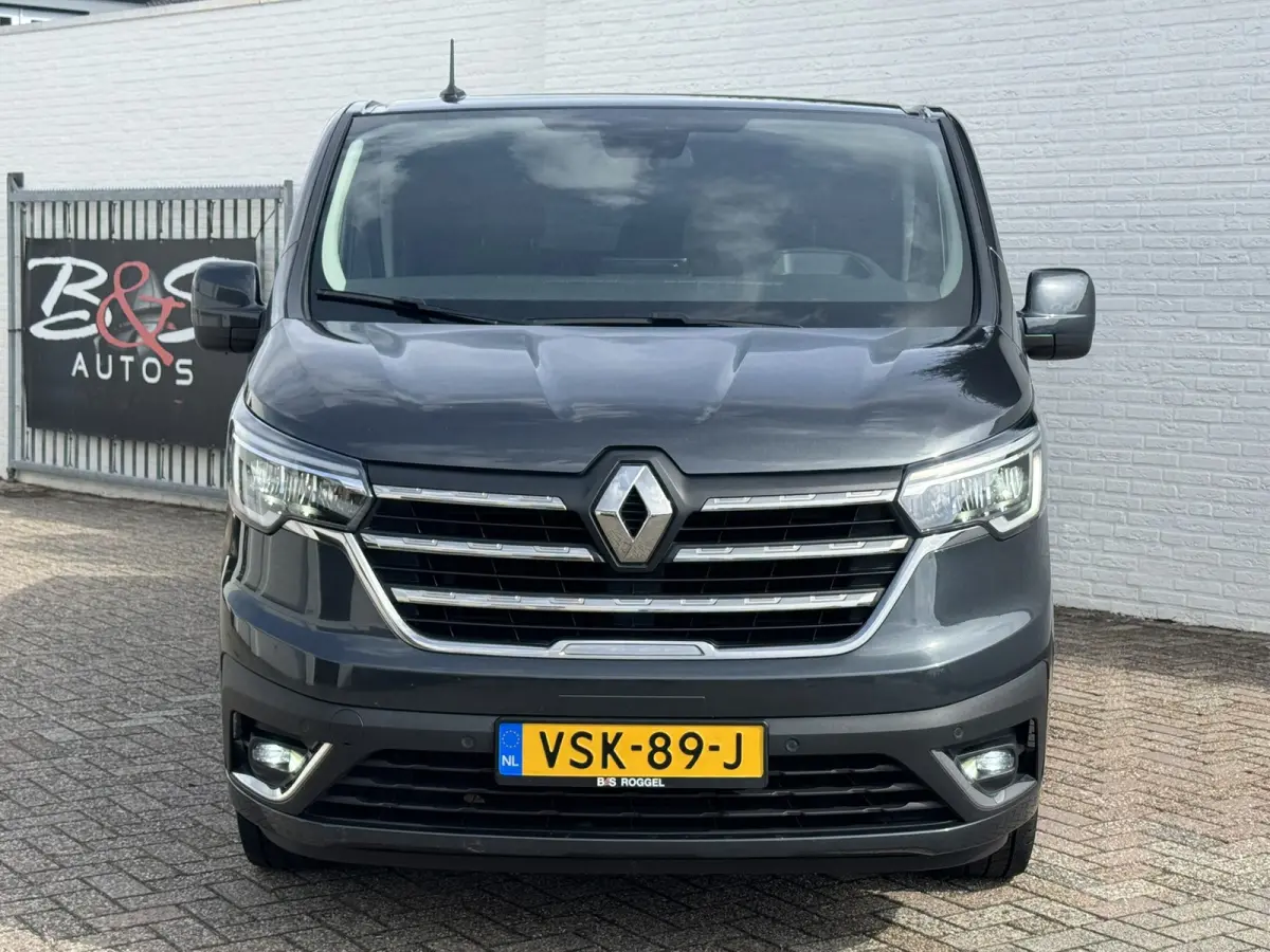 2.0 dCi 170 T29 L2H1 DC Luxe Trekhaak Camera Led Verwarmde stoelen CarPlay
