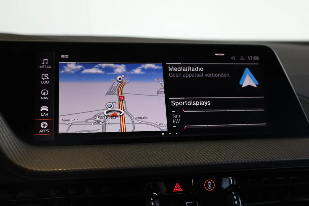 118i Executive | M Sport | Live Cockpit Professional | Stoelverwarming | Apple Carplay/Android Auto