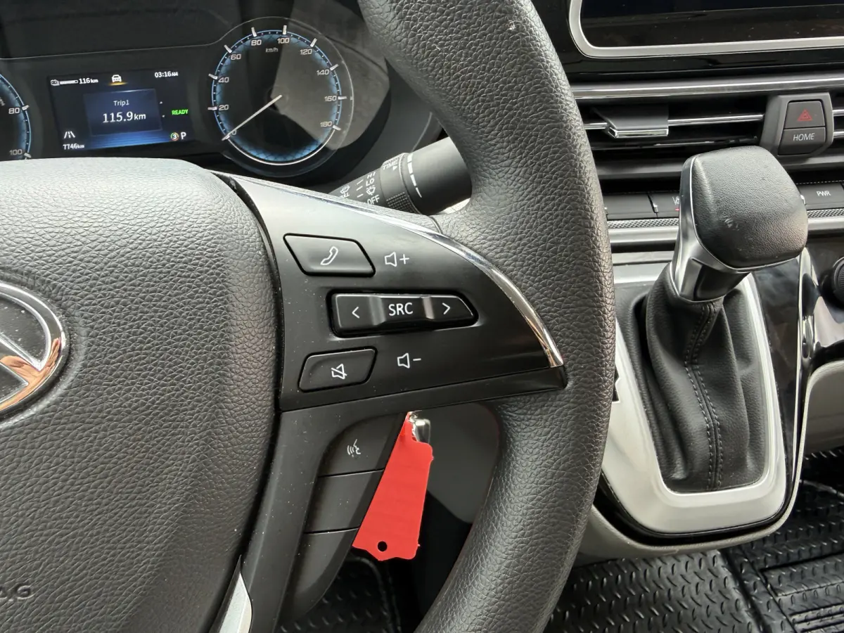 65kWh 204PK Elektrisch! 171km WLTP Elektrische Bakwagen Achterdeuren Airco ACC Carplay Camera Parkeersensoren Voor Meubelbak Koffer