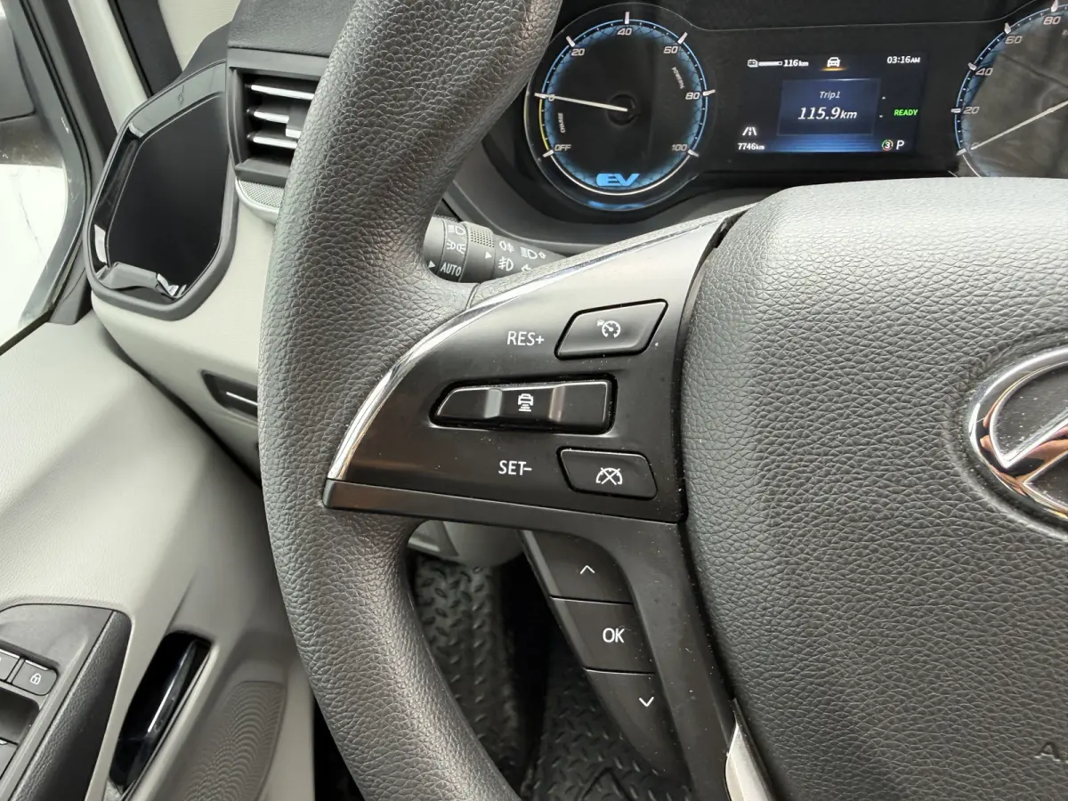 65kWh 204PK Elektrisch! 171km WLTP Elektrische Bakwagen Achterdeuren Airco ACC Carplay Camera Parkeersensoren Voor Meubelbak Koffer