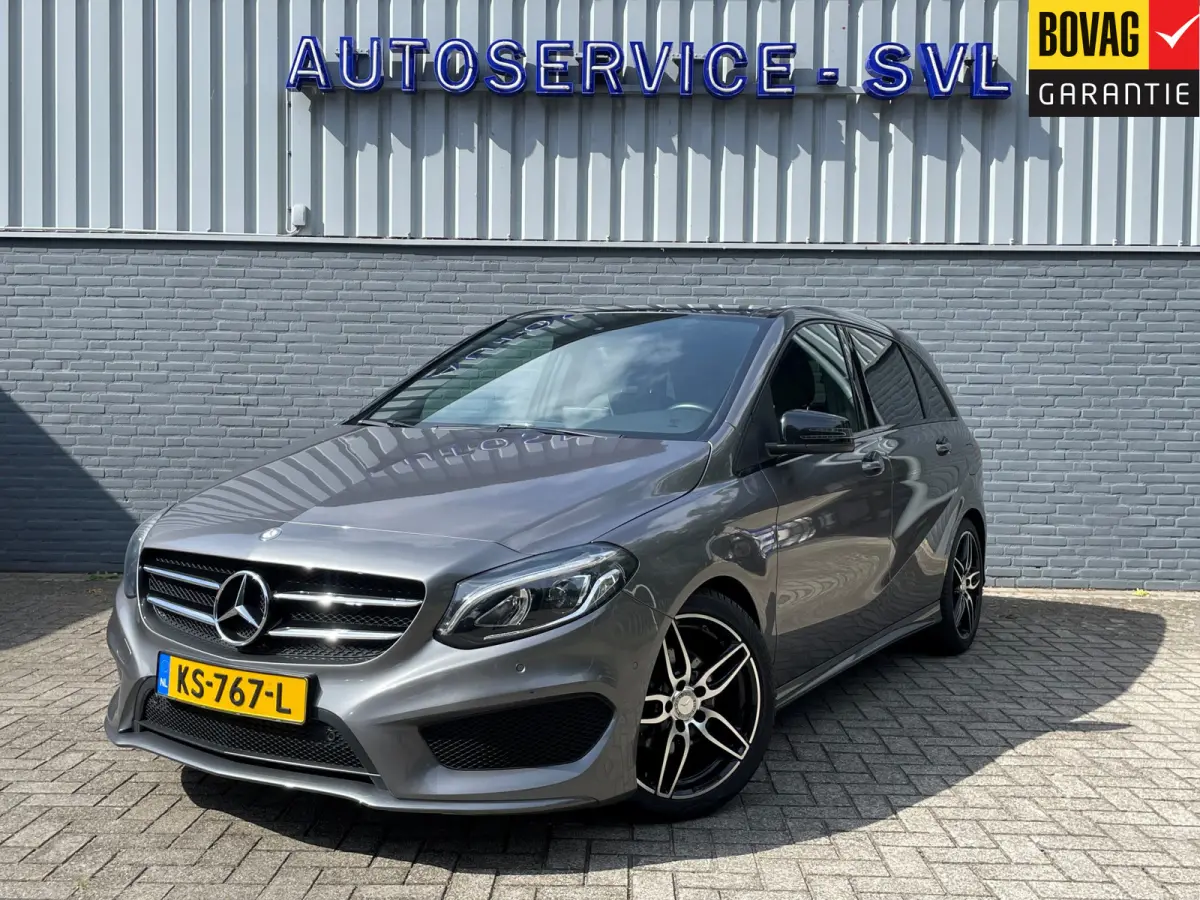 180 AMG Style - Pano - Trekhaak - Night etc etc!