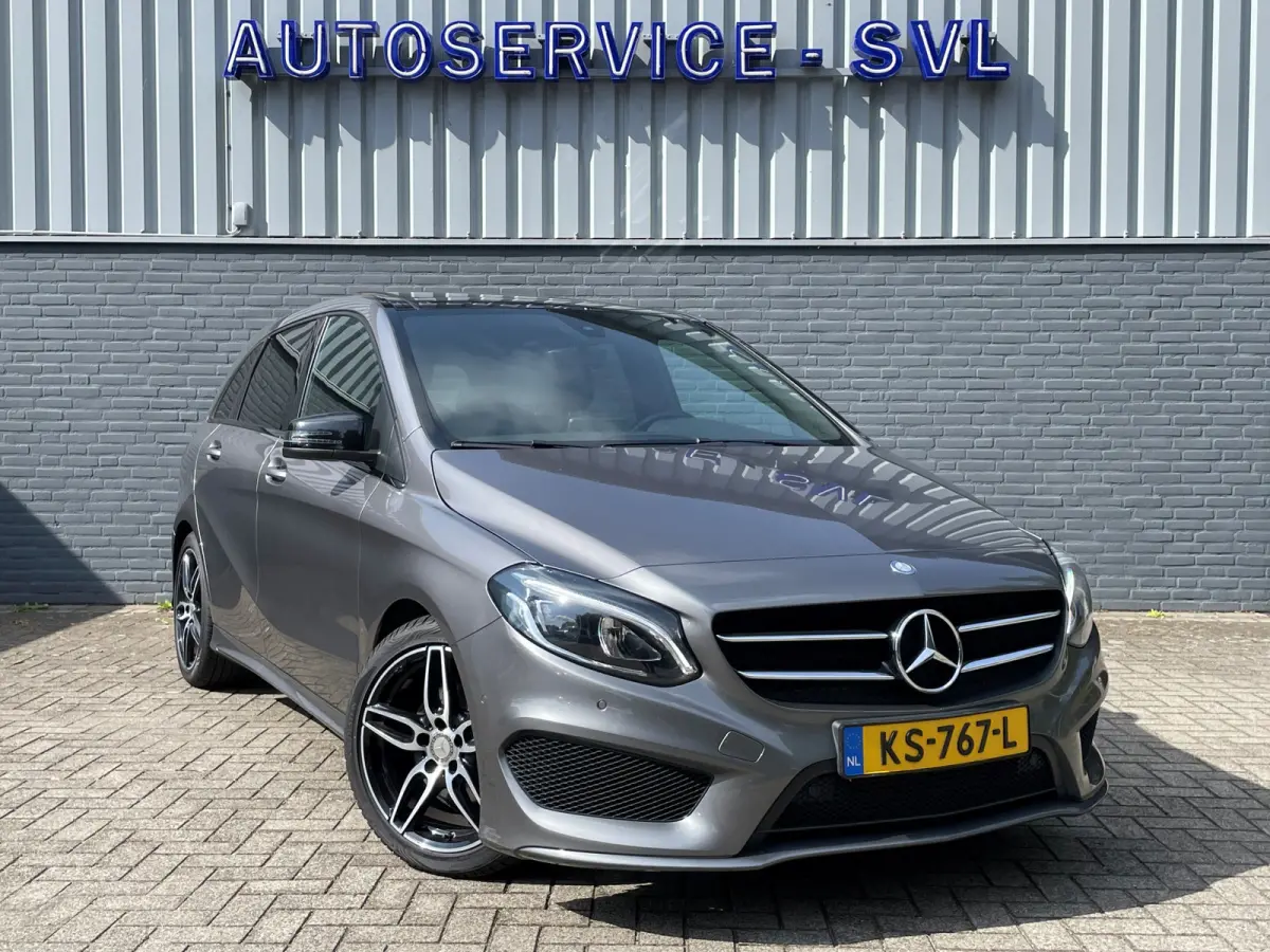 180 AMG Style - Pano - Trekhaak - Night etc etc!