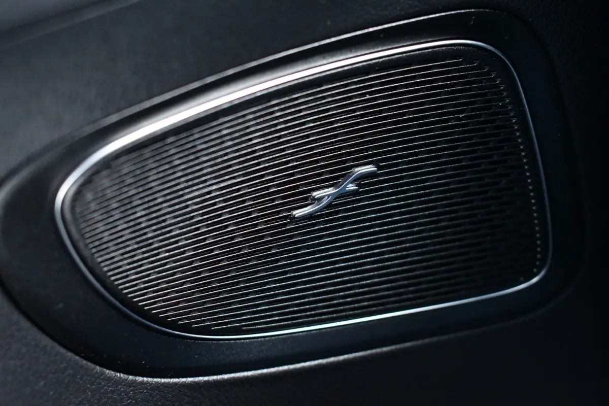 300 e AMG Line Distronic Night Leder laser-LED