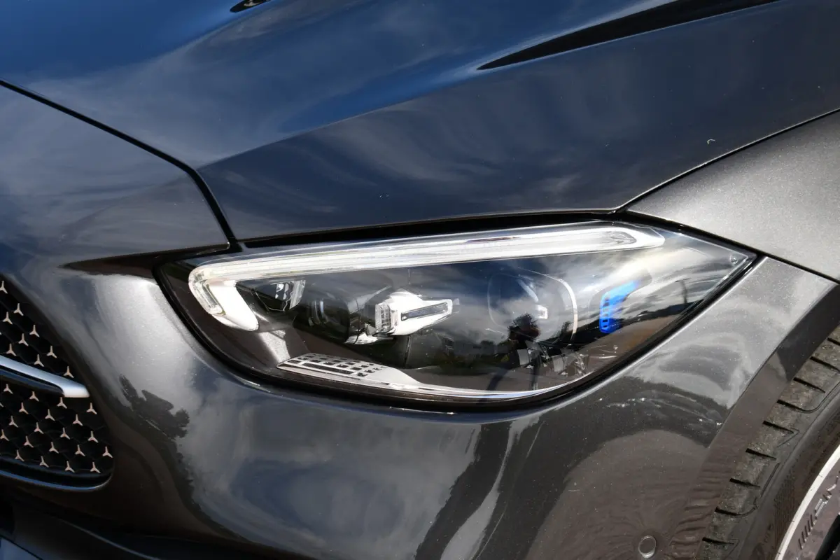 300 e AMG Line Distronic Night Leder laser-LED