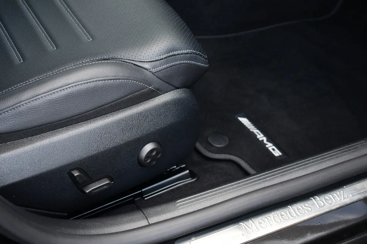 300 e AMG Line Distronic Night Leder laser-LED