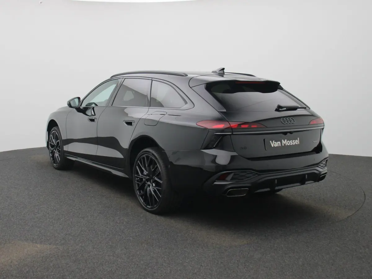 2.0 e-hybrid quattro S edition 299 PK | Luchtvering | Panoramadak | Bang & Olufsen |  Bijrijdersscherm | Stuurverwarming | Trekhaak |