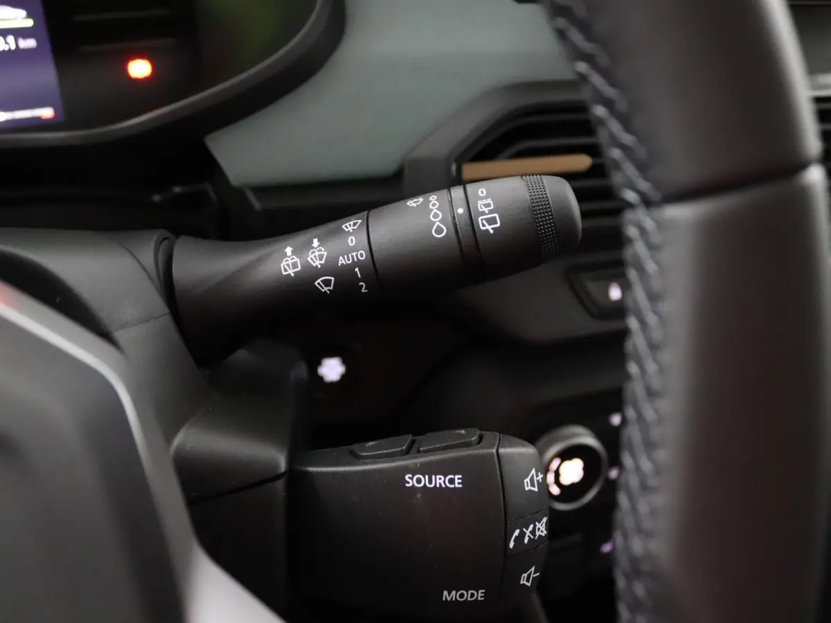 TCe 110 Stepway limited edition | 360 Camera | Navigatie | Climate Control |