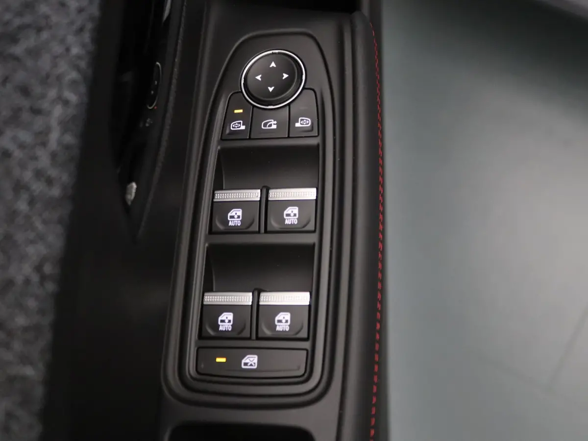 1.8 Hybrid 160 techno 360° Camera | Adapt. Cruise | Parkeersens. v+a | 18" velgen