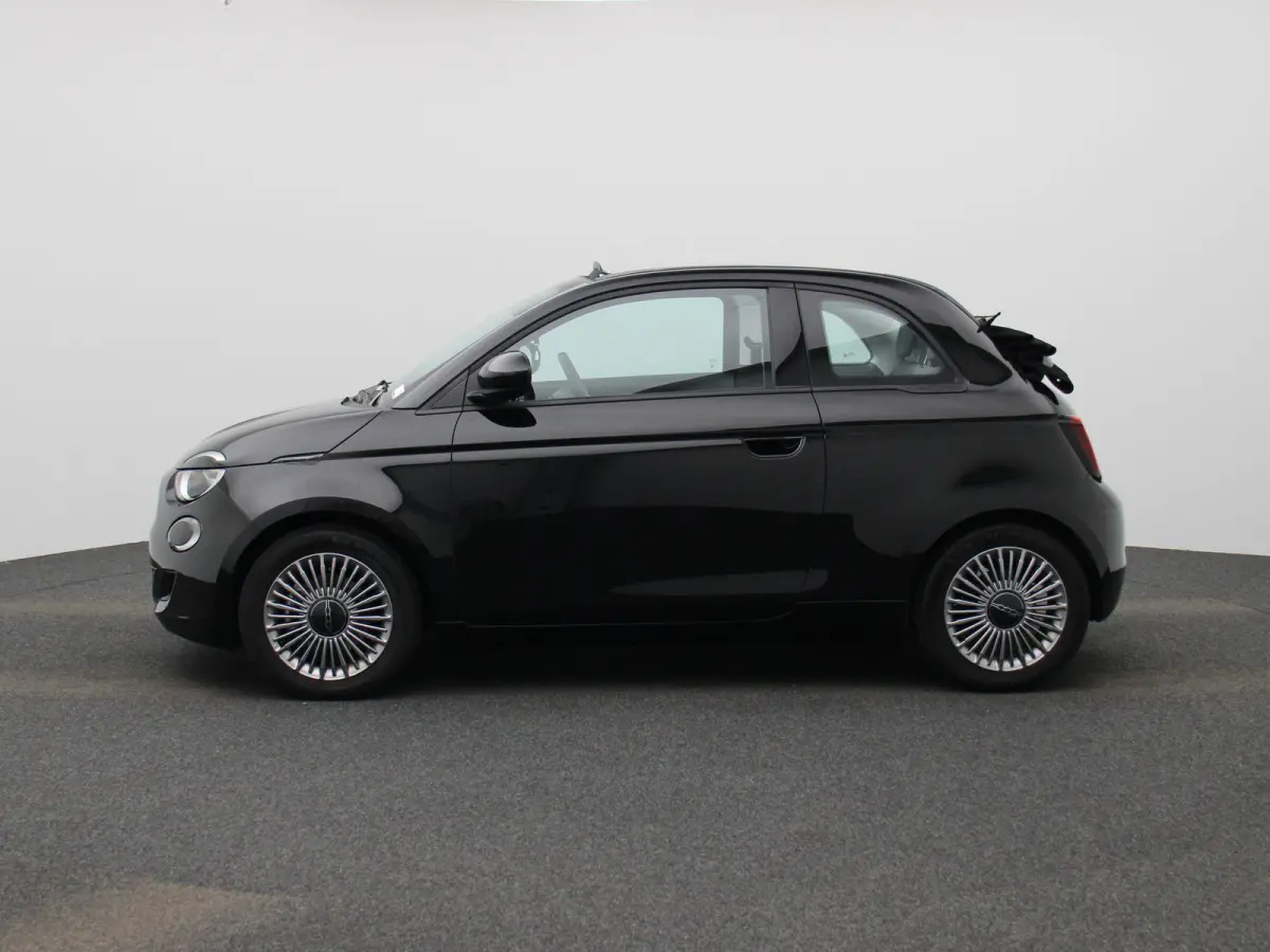 Icon 42 kWh | Apple Carplay / Android Auto | Keyless | Virtual Cockpit |