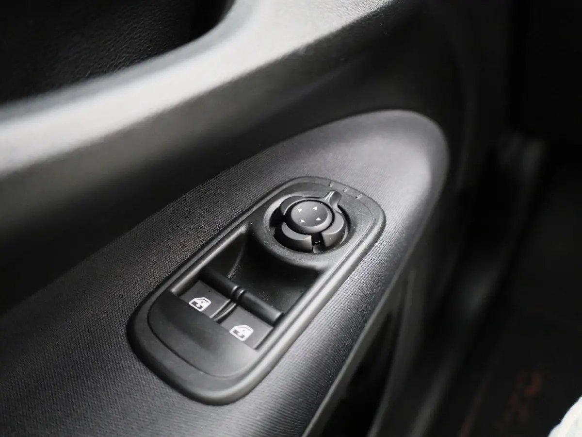 Icon 42 kWh | Apple Carplay / Android Auto | Keyless | Virtual Cockpit |
