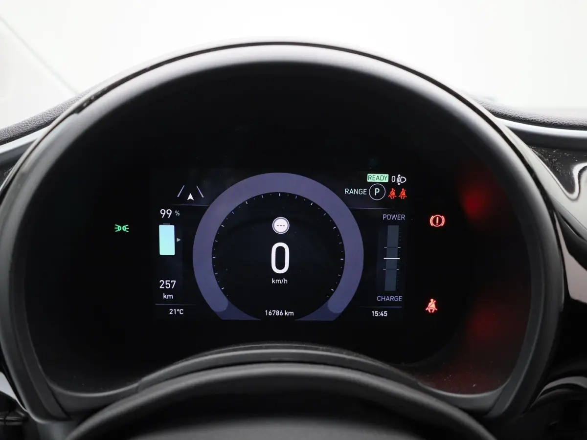 Icon 42 kWh | Apple Carplay / Android Auto | Keyless | Virtual Cockpit |