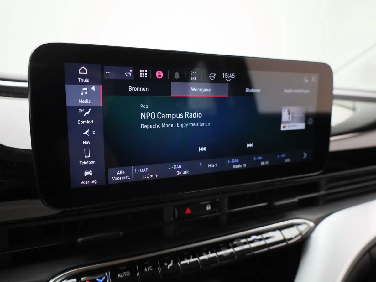 Icon 42 kWh | Apple Carplay / Android Auto | Keyless | Virtual Cockpit |