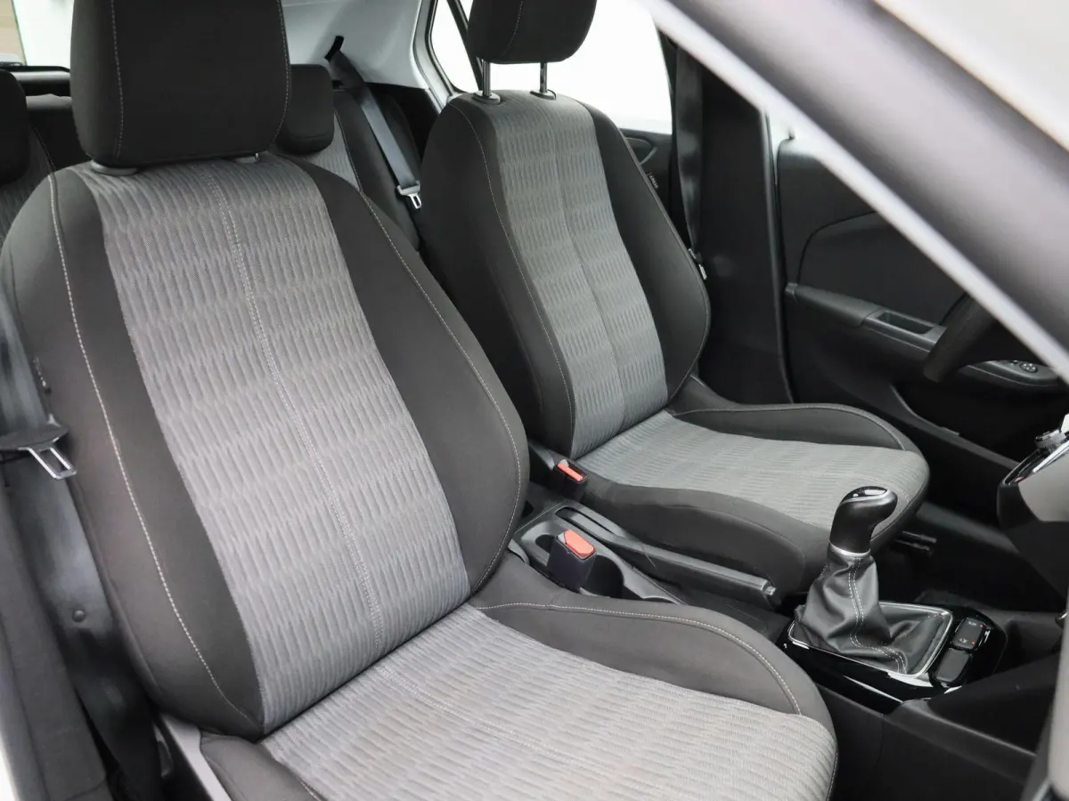 1.2 Edition | Apple Carplay / Android Auto | Cruise Control | Lichtmetalen Velgen | Multifunctioneel Stuurwiel |