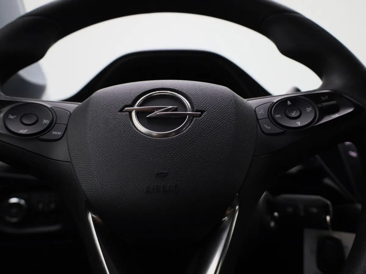 1.2 Edition | Apple Carplay / Android Auto | Cruise Control | Lichtmetalen Velgen | Multifunctioneel Stuurwiel |