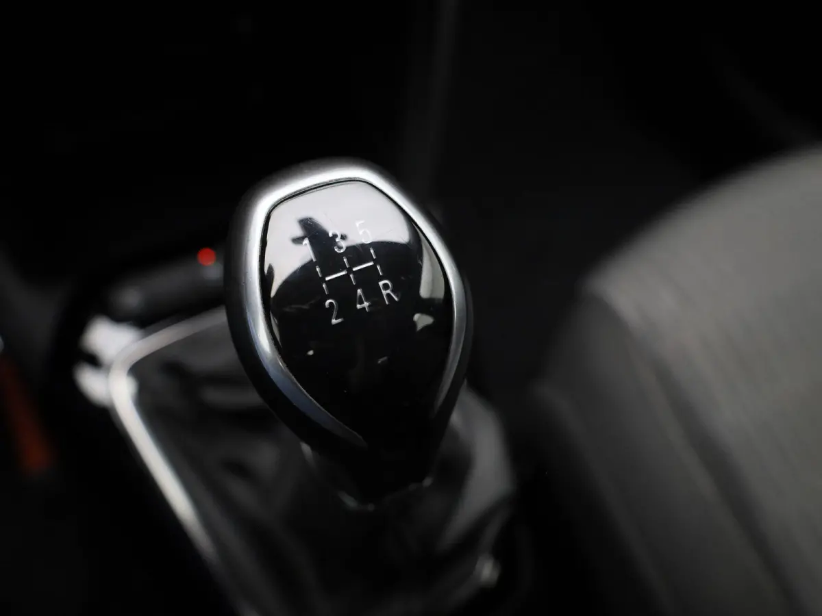 1.2 Edition | Apple Carplay / Android Auto | Cruise Control | Lichtmetalen Velgen | Multifunctioneel Stuurwiel |