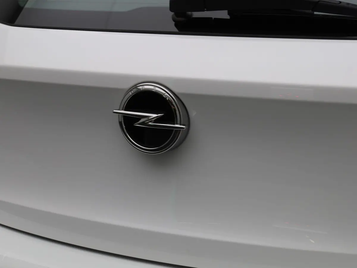 1.2 Edition | Apple Carplay / Android Auto | Cruise Control | Lichtmetalen Velgen | Multifunctioneel Stuurwiel |
