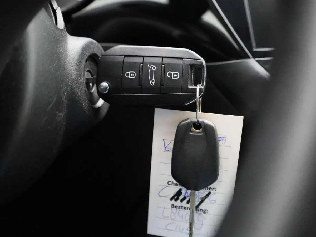1.2 Edition | Apple Carplay / Android Auto | Cruise Control | Lichtmetalen Velgen | Multifunctioneel Stuurwiel |