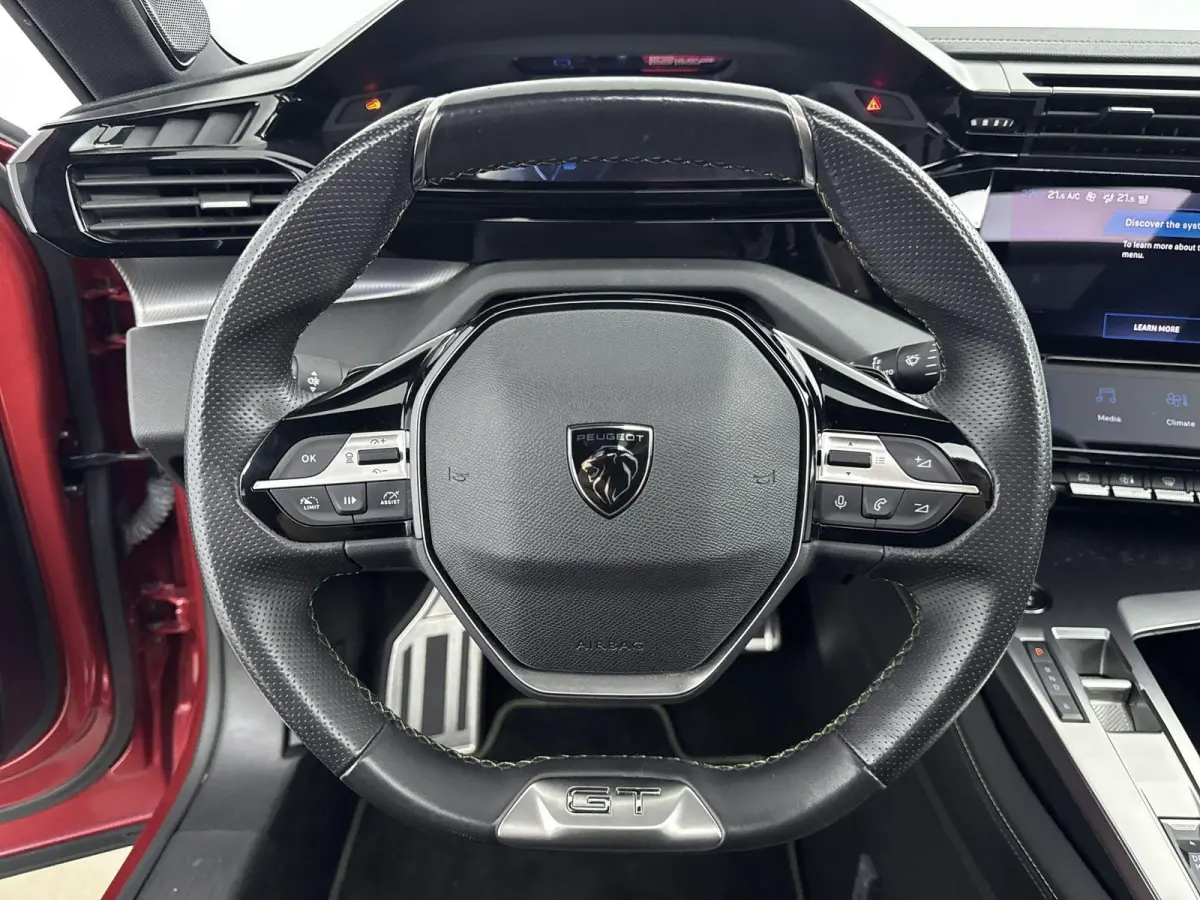 225pk Automaat HYbrid GT First Edition | Schuifdak | Adaptieve Cruise Control | Elektrische Achterklep | Alcantara Bekleding