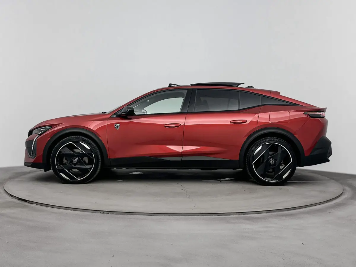 225pk Automaat HYbrid GT First Edition | Schuifdak | Adaptieve Cruise Control | Elektrische Achterklep | Alcantara Bekleding