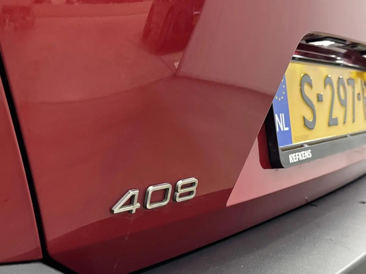 225pk Automaat HYbrid GT First Edition | Schuifdak | Adaptieve Cruise Control | Elektrische Achterklep | Alcantara Bekleding