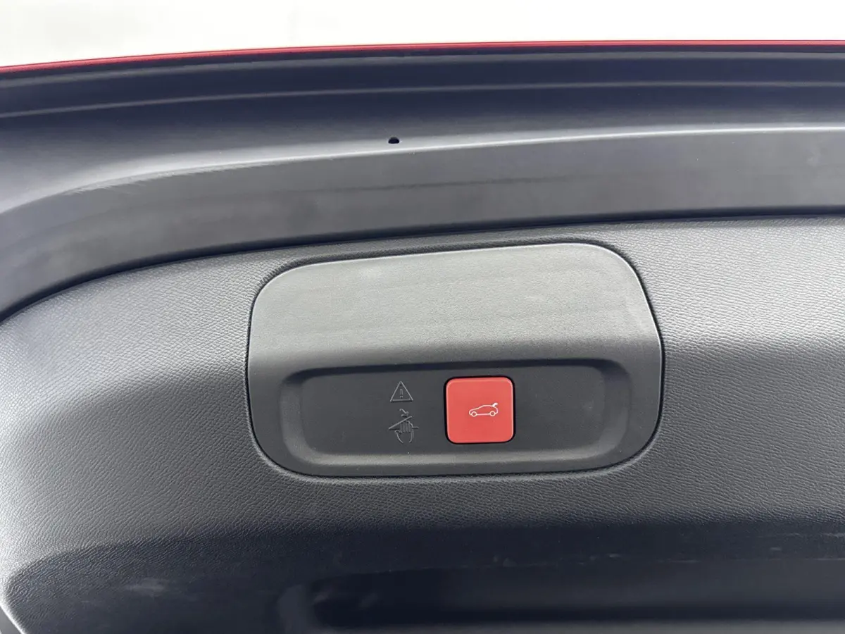 225pk Automaat HYbrid GT First Edition | Schuifdak | Adaptieve Cruise Control | Elektrische Achterklep | Alcantara Bekleding