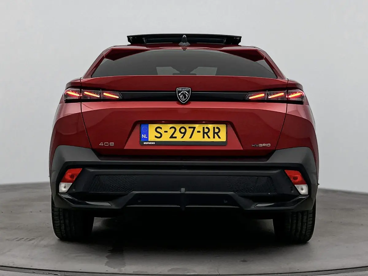 225pk Automaat HYbrid GT First Edition | Schuifdak | Adaptieve Cruise Control | Elektrische Achterklep | Alcantara Bekleding