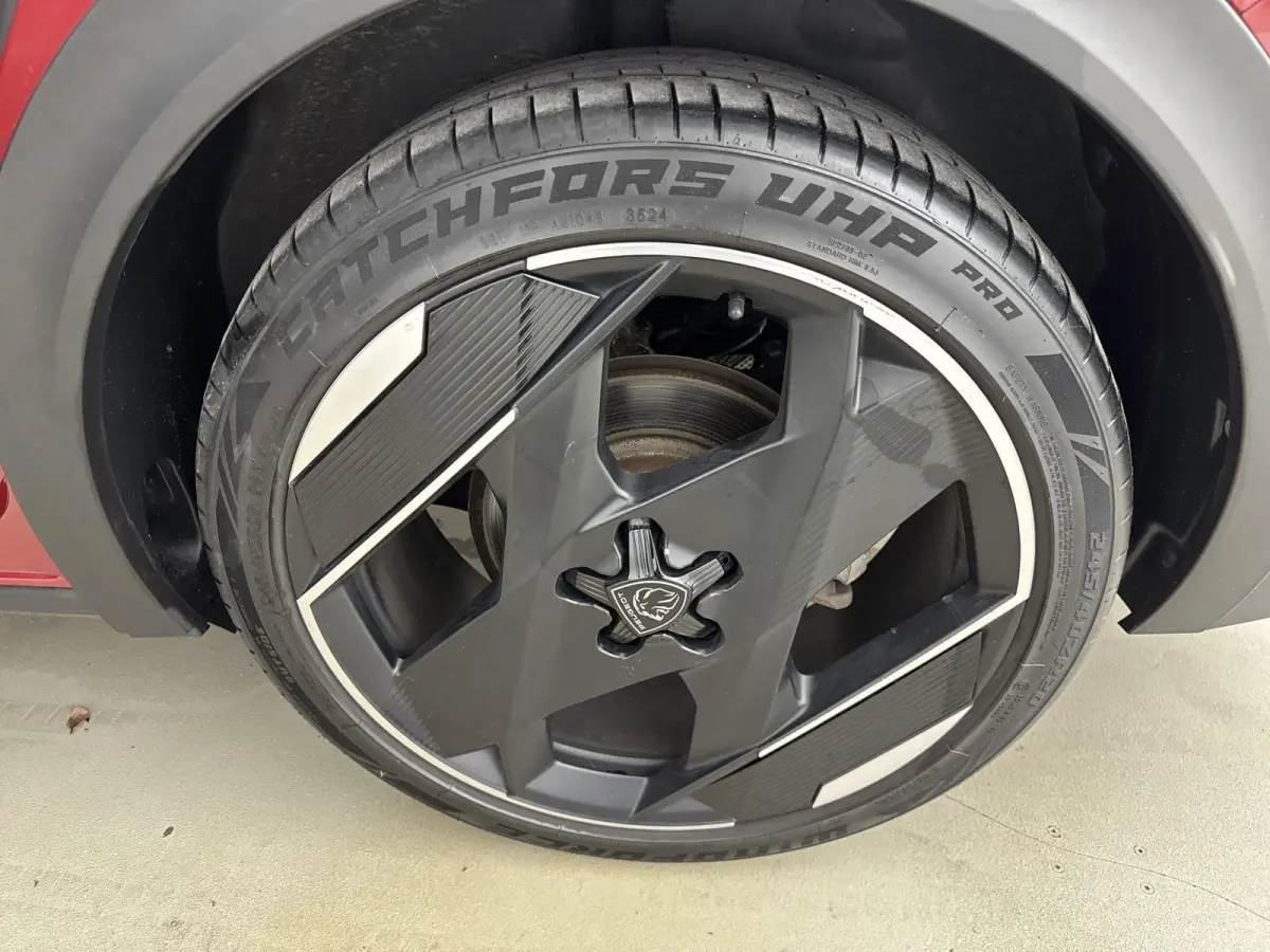 225pk Automaat HYbrid GT First Edition | Schuifdak | Adaptieve Cruise Control | Elektrische Achterklep | Alcantara Bekleding