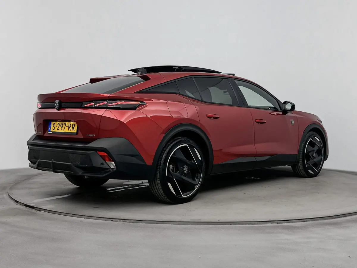 225pk Automaat HYbrid GT First Edition | Schuifdak | Adaptieve Cruise Control | Elektrische Achterklep | Alcantara Bekleding