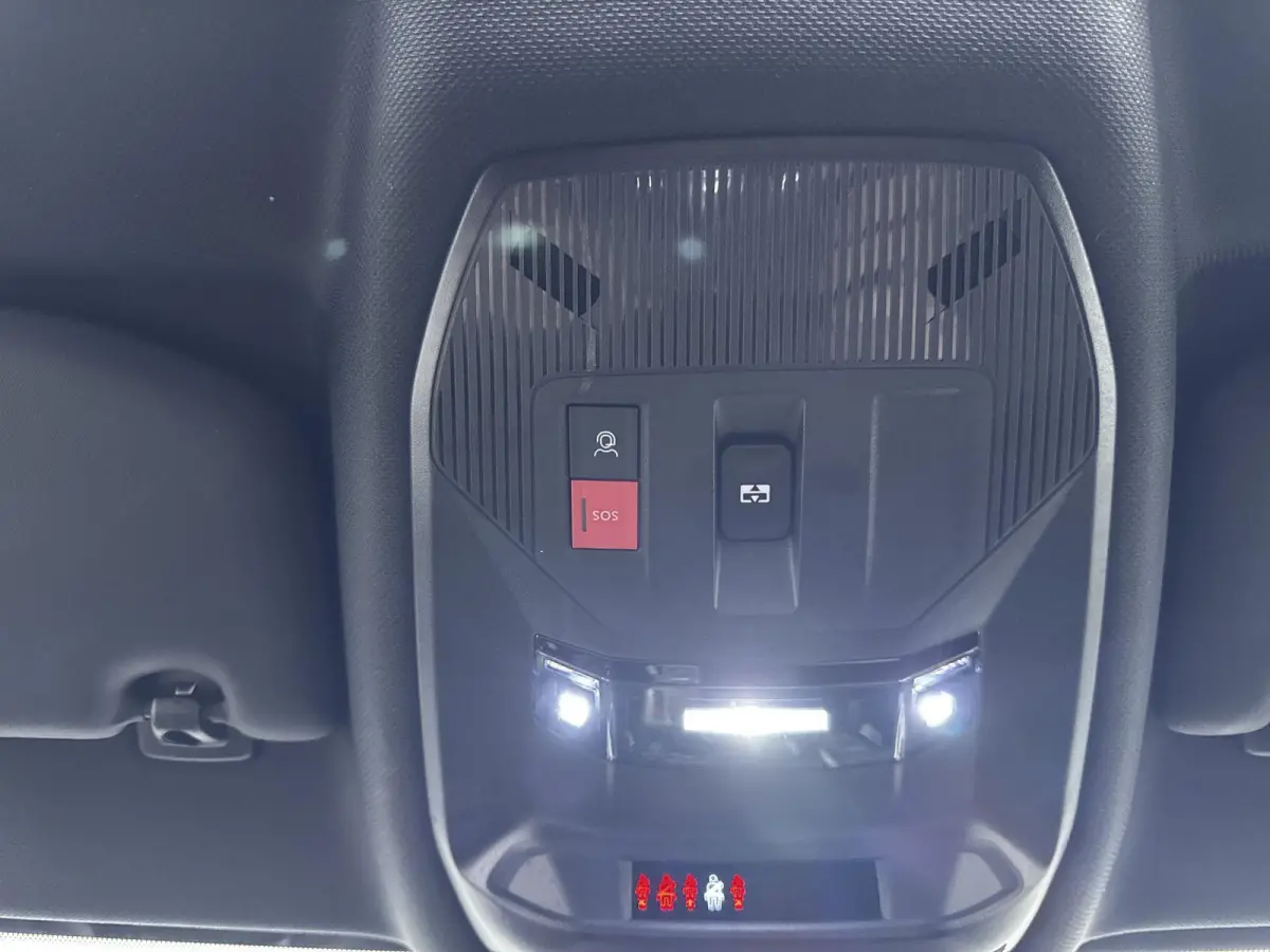 225pk Automaat HYbrid GT First Edition | Schuifdak | Adaptieve Cruise Control | Elektrische Achterklep | Alcantara Bekleding