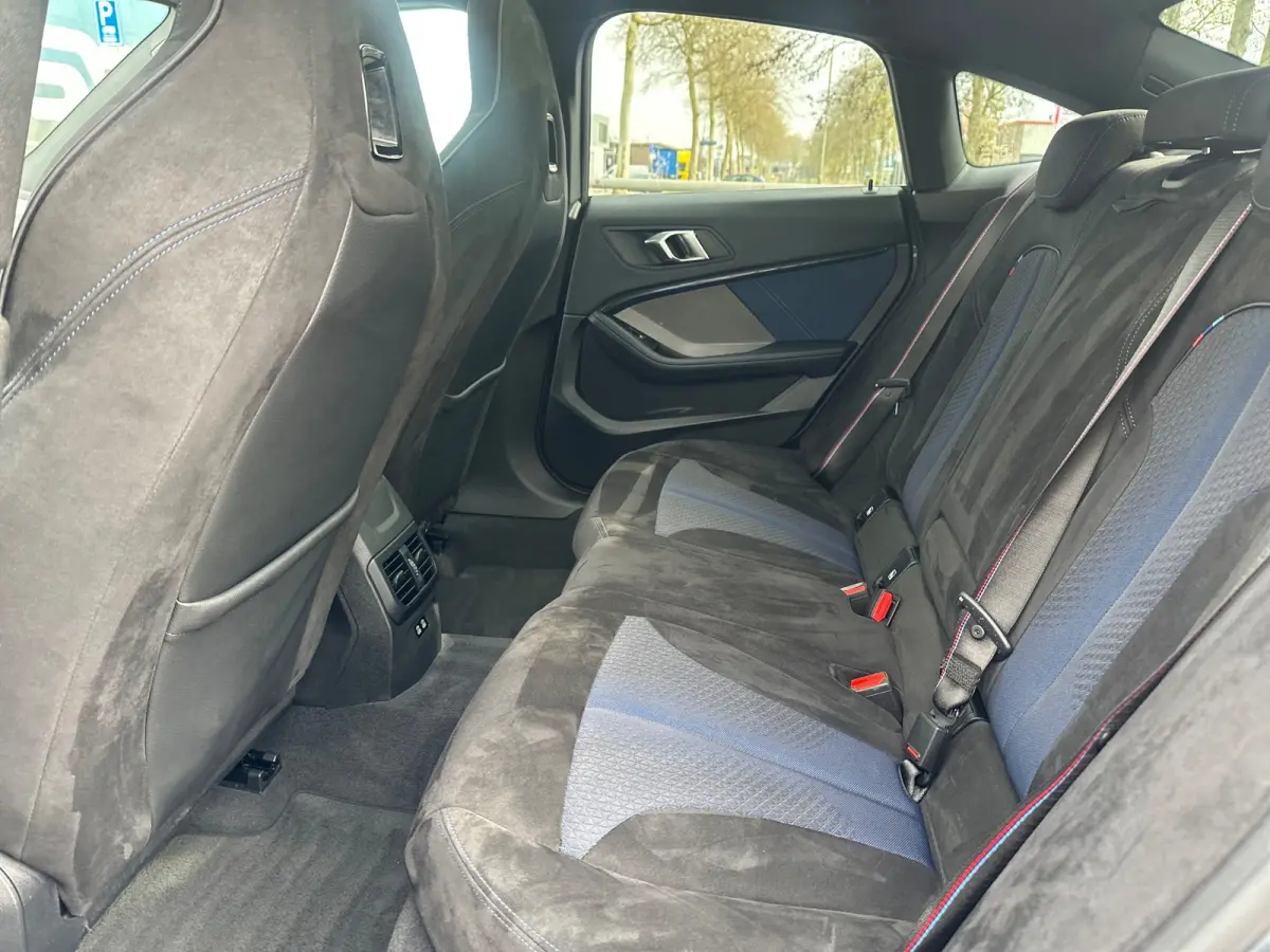 M235i xDrive High Executive pano! Head up! Harmon kardon