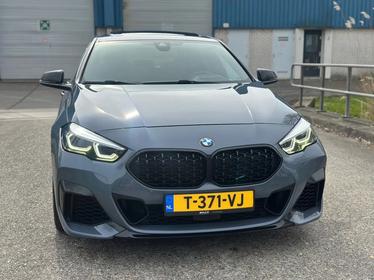 M235i xDrive High Executive pano! Head up! Harmon kardon