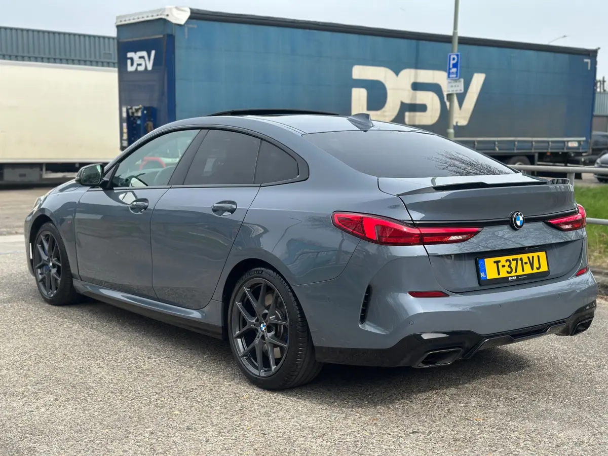 M235i xDrive High Executive pano! Head up! Harmon kardon