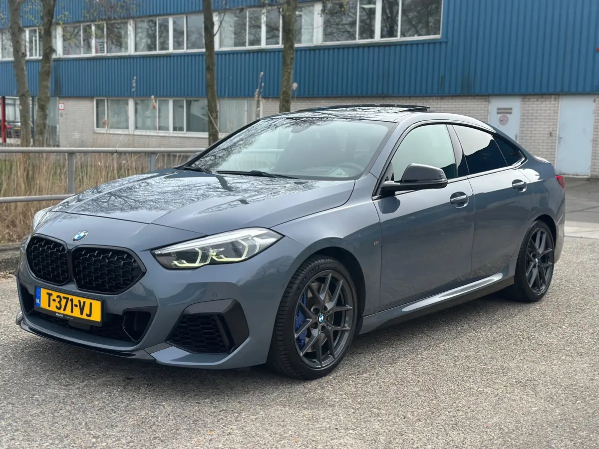 M235i xDrive High Executive pano! Head up! Harmon kardon