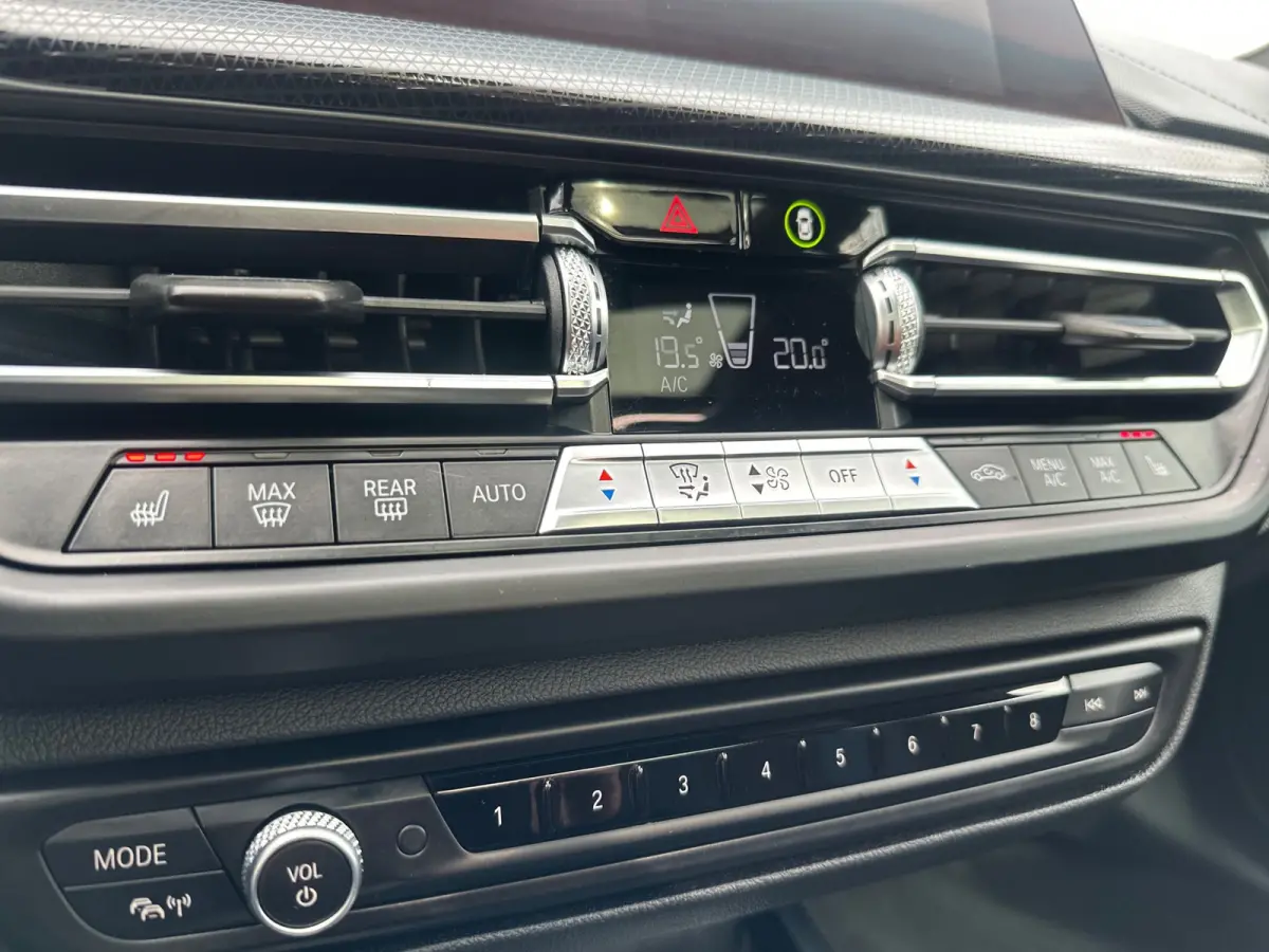 M235i xDrive High Executive pano! Head up! Harmon kardon