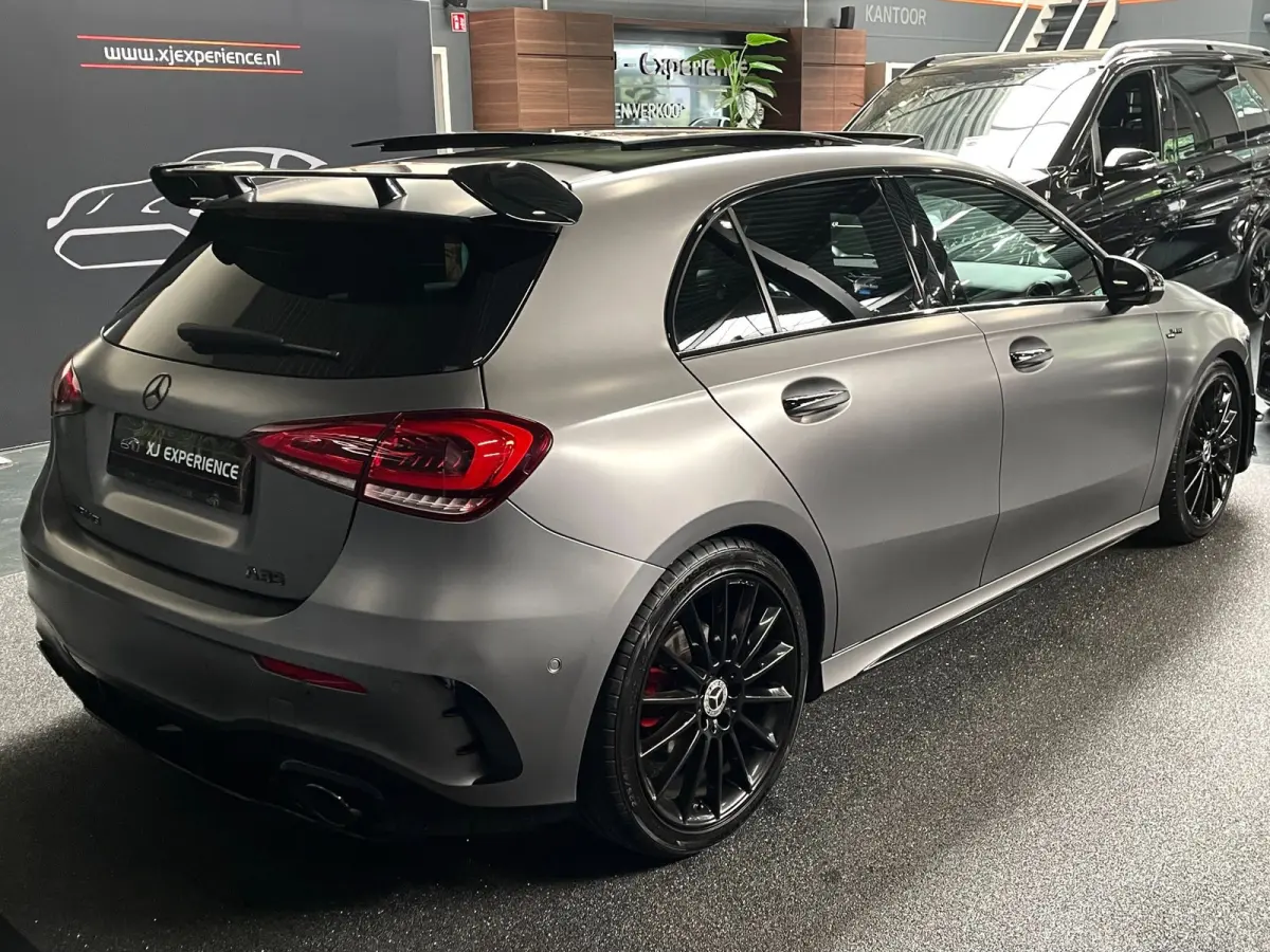 180 Premium Plus 35 AMG-Aerodynamic PANO NAP