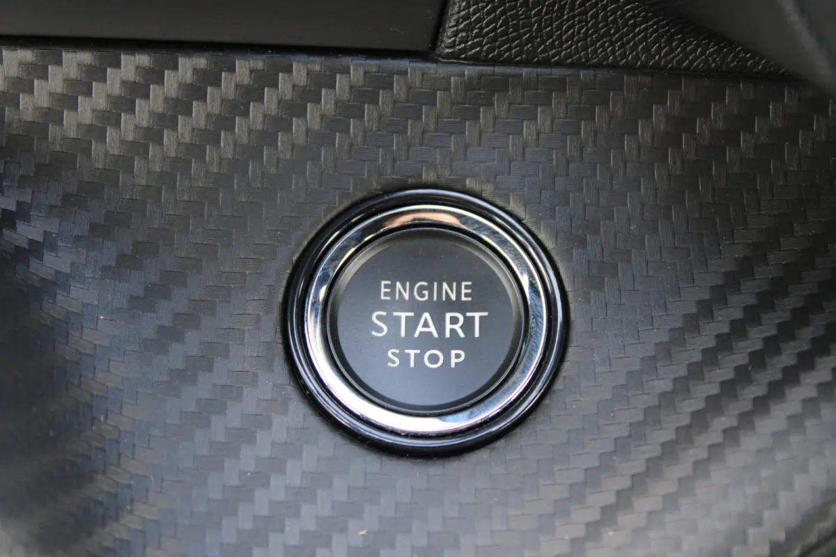 EV GT Pack 50 kWh | Fase 3 laden | Stoelverwarming | Navigatie | Camera | Full LED | Alcantara | 24.000km |