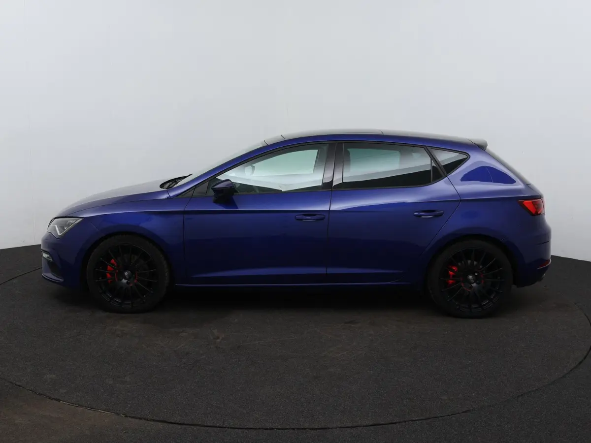 2.0 TSI FR Business Intense | Automaat | Panoramadak | Virtual Cockpit | Sfeerverlichting | Stoelverwarming | Achteruitrijcamera | Parkeersensoren | Cruise Control | Climate Control |