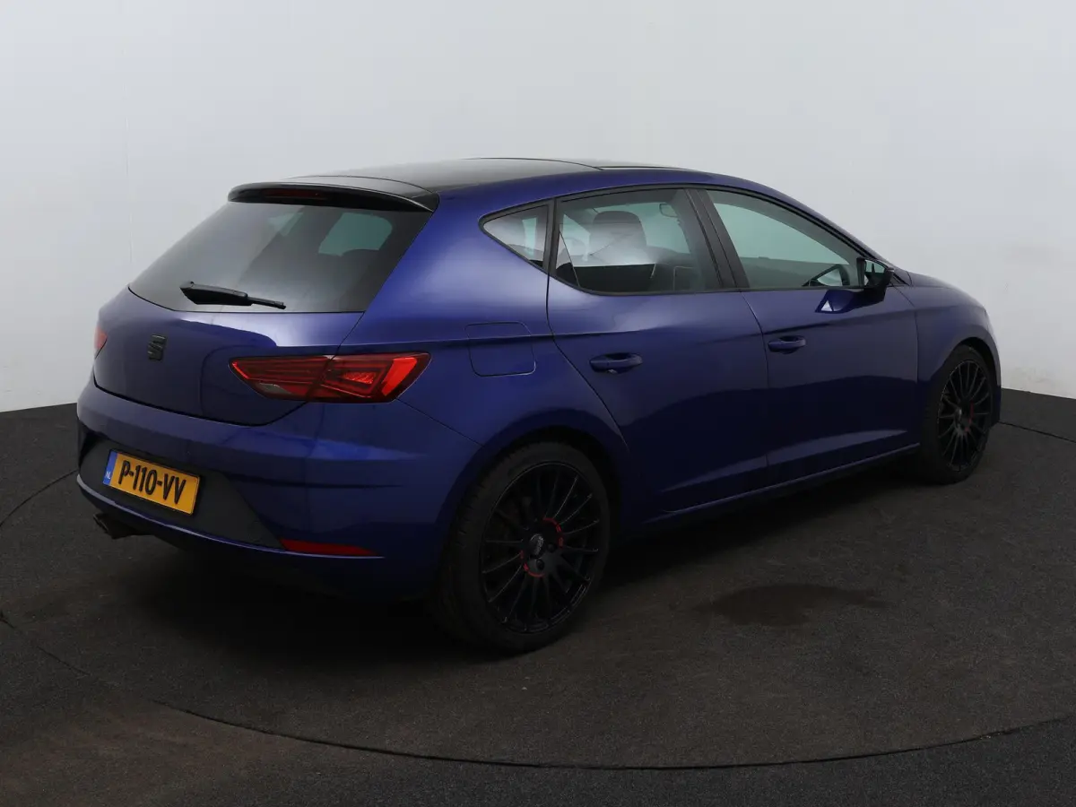 2.0 TSI FR Business Intense | Automaat | Panoramadak | Virtual Cockpit | Sfeerverlichting | Stoelverwarming | Achteruitrijcamera | Parkeersensoren | Cruise Control | Climate Control |