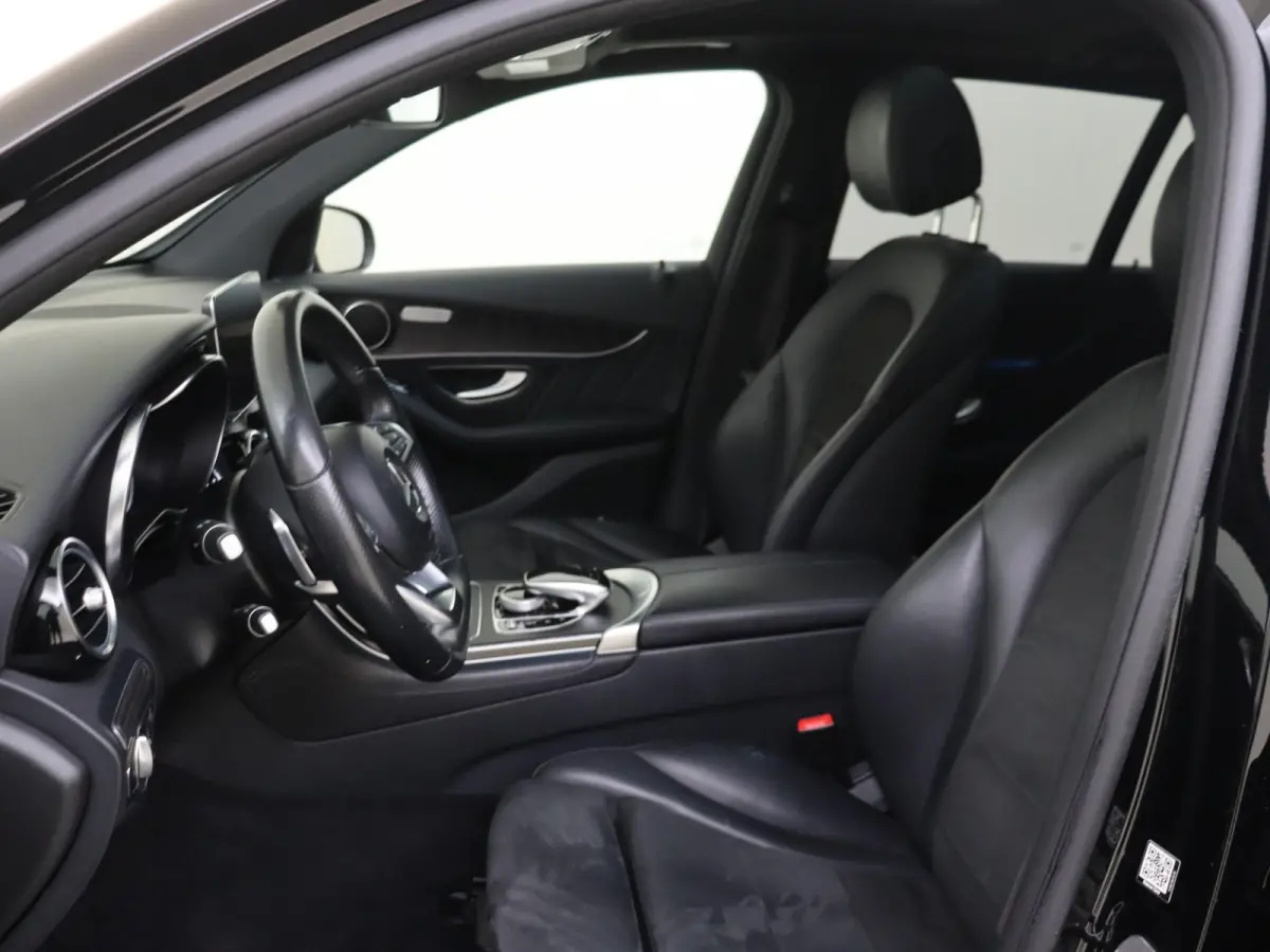 250 4MATIC | Automaat | Panoramadak | Stoelverwarming | 360 Camera | Parkeersensoren |