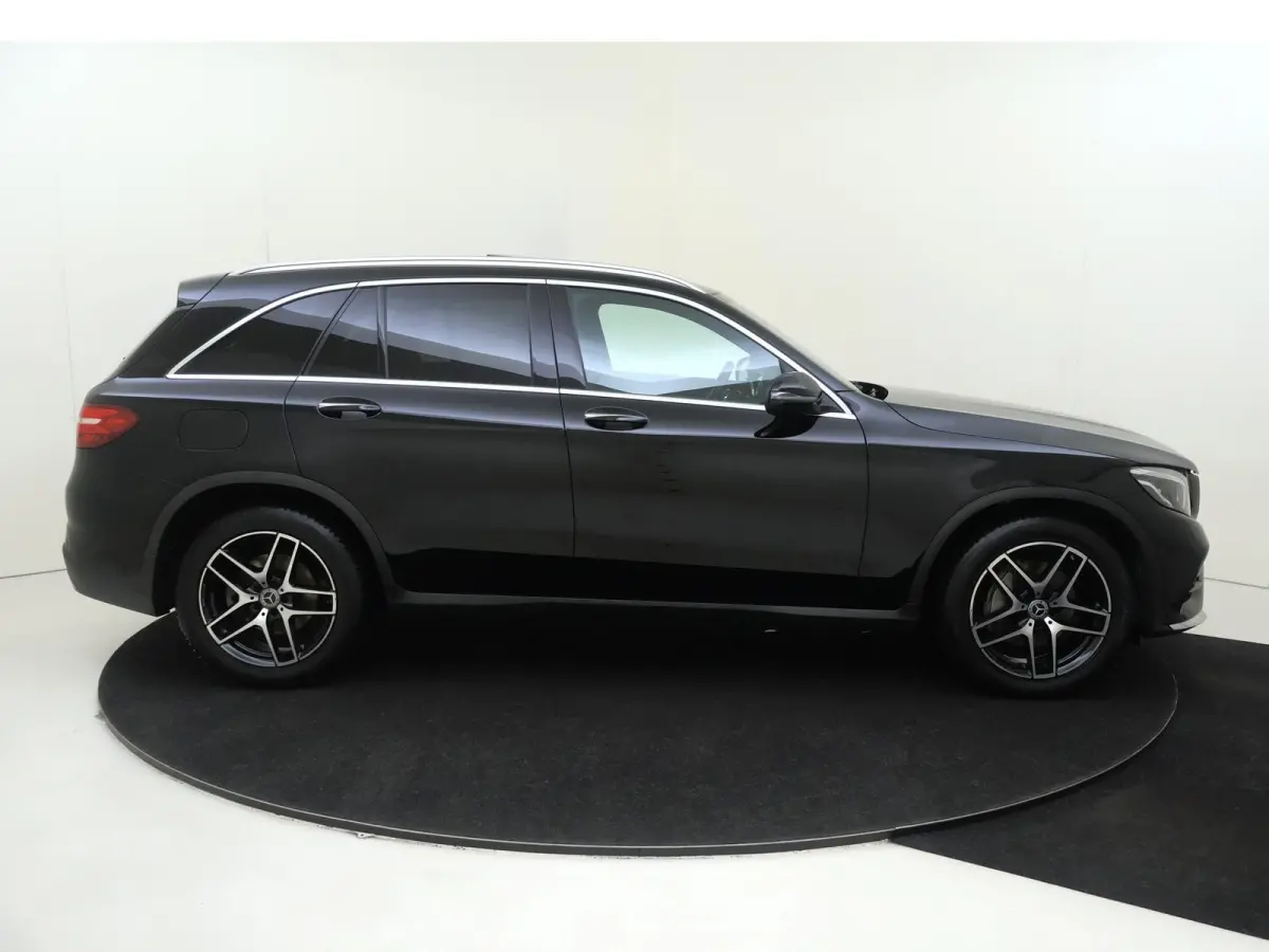 250 4MATIC | Automaat | Panoramadak | Stoelverwarming | 360 Camera | Parkeersensoren |