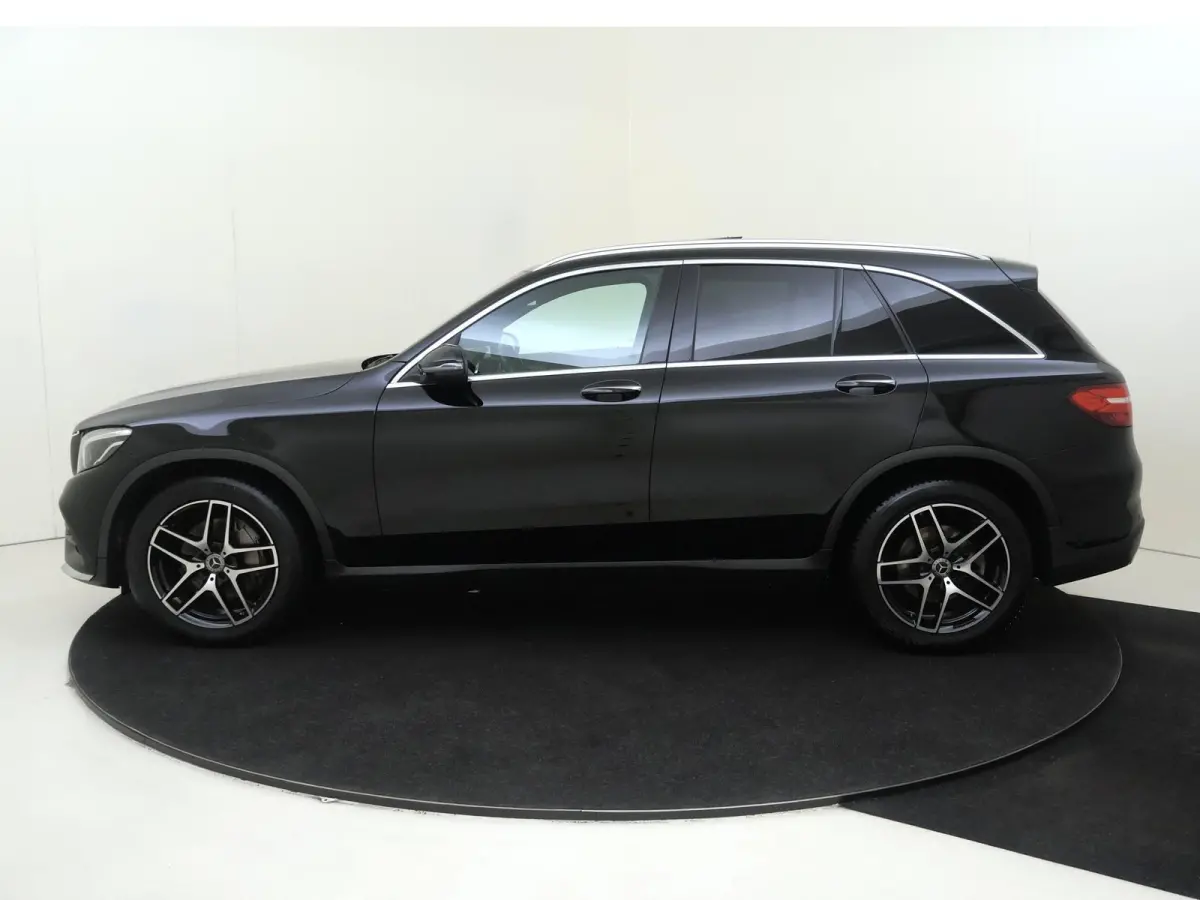 250 4MATIC | Automaat | Panoramadak | Stoelverwarming | 360 Camera | Parkeersensoren |