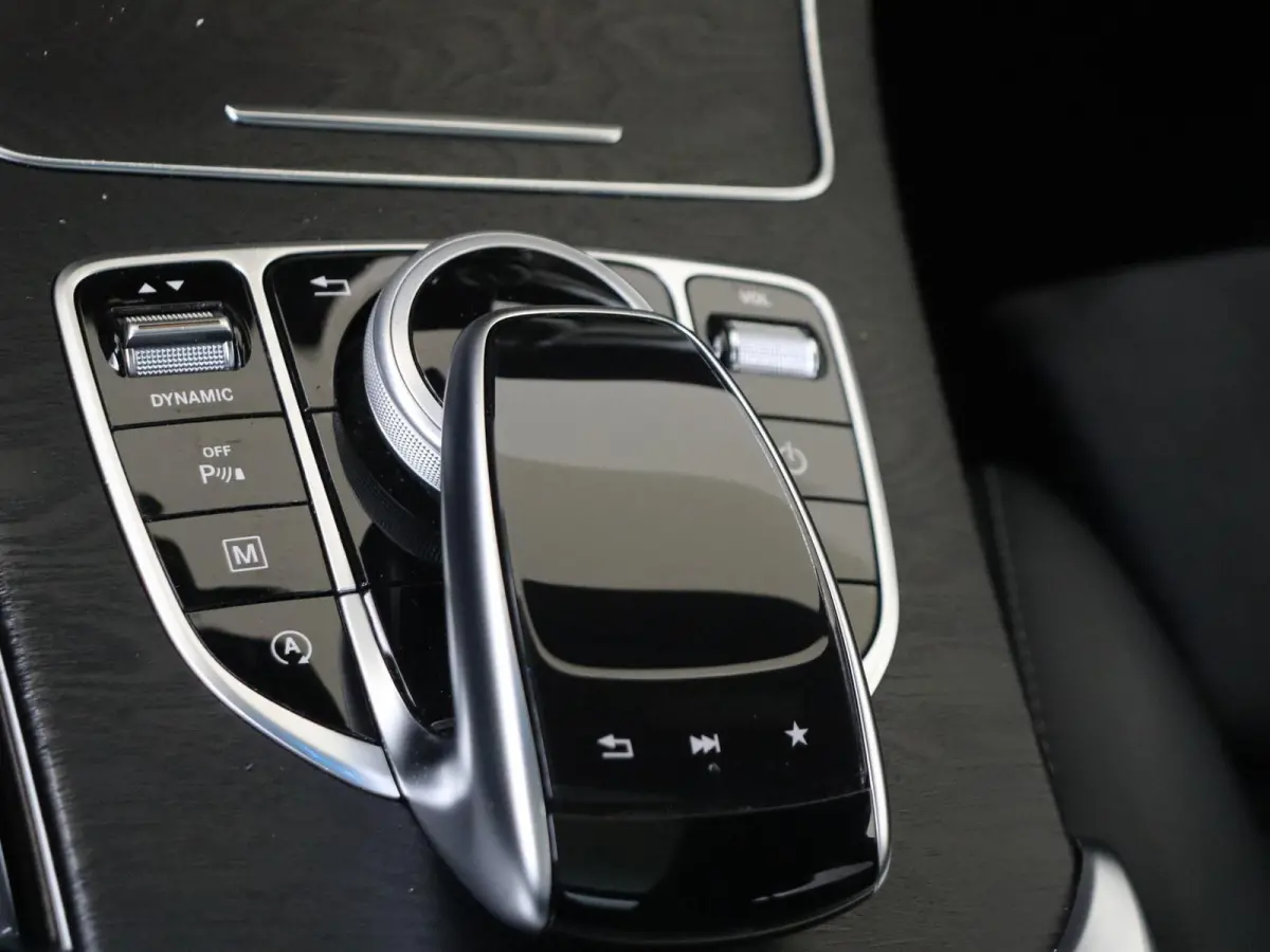 250 4MATIC | Automaat | Panoramadak | Stoelverwarming | 360 Camera | Parkeersensoren |