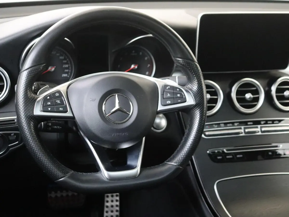 250 4MATIC | Automaat | Panoramadak | Stoelverwarming | 360 Camera | Parkeersensoren |