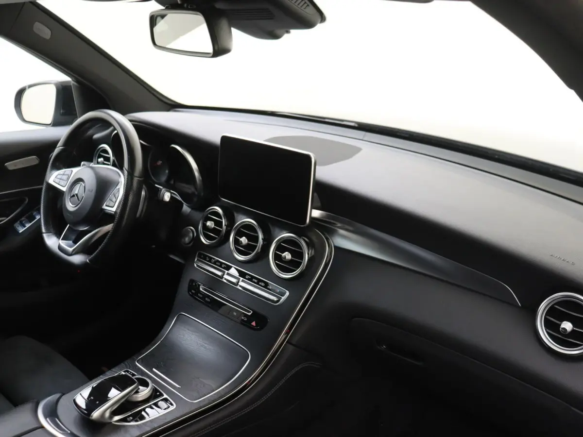 250 4MATIC | Automaat | Panoramadak | Stoelverwarming | 360 Camera | Parkeersensoren |